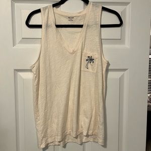 Madewell v-neck palm tree pocket tank top size: small